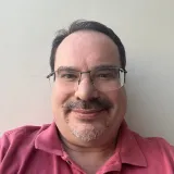 Gustavo - Prof de auxílio na redação de dissertações e teses - Foz do Iguaçu