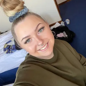 Charlie - English tutor - Bristol