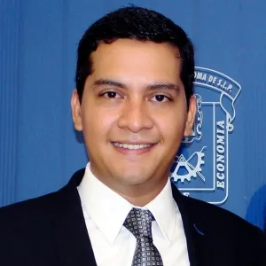 José Guillermo - Profesor de preparación bachillerato científico - San Luis Potosí