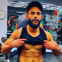 Shape ur body hello everyone im personal gym trainer i provide gym training online offline session ,weight gaining weight loss, diet nutrition cardio natural body transformation if anyone interested s