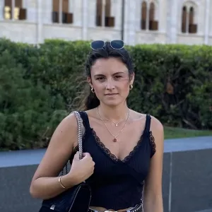 Chloé - Prof de maths - Paris
