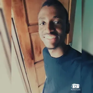 Khulani - Psychology tutor - 