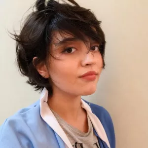 Luara - Professor de Preparação para o Vestibular - Mauá