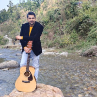 Helo This is  M Akram Ex Indian Air Force fm Ghazaiabd, Iam Guitar Tutor and Counsellor I work from Basic to western and Bollywood songs with an Expertiese of 15 Years in Guitar teaching  & guidance  