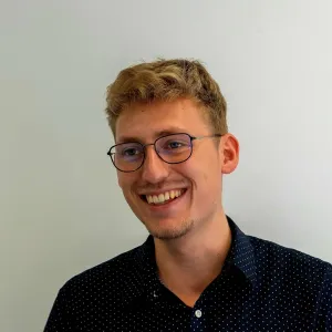 Axel - Prof de programmation - Hatten