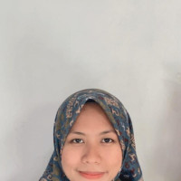Saya lulusan Pendidikan Agama Islam di Universitas Islam Negri Raden Intan Lampung dengan predikat cumloude