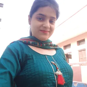 Mehak - Economics tutor - Amritsar