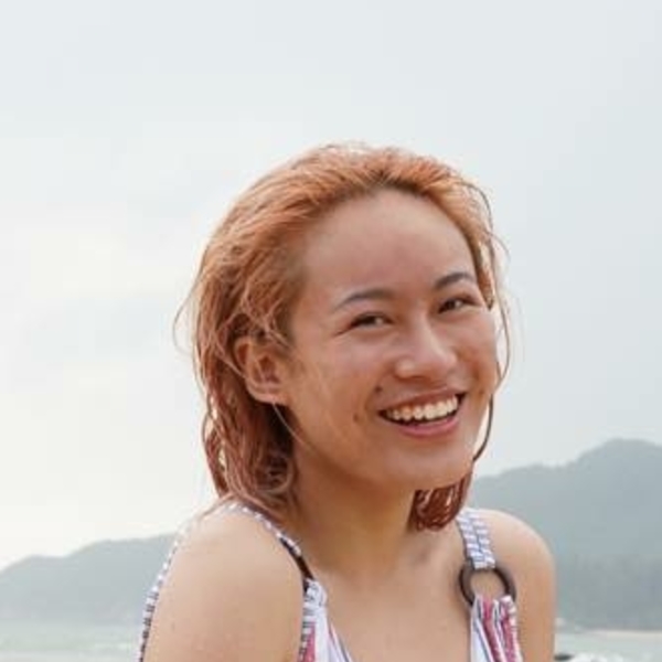 Graduate student from Columbia University with a degree in Media Studies. I have extensive experience teaching ESL.