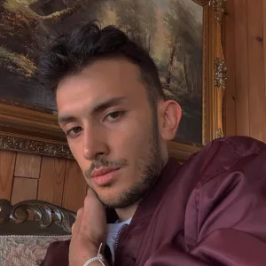 Gökhan - Piyano öğretmeni - 