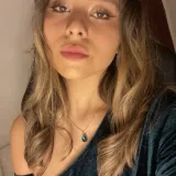 Selena - profesor de lengua española - Móstoles