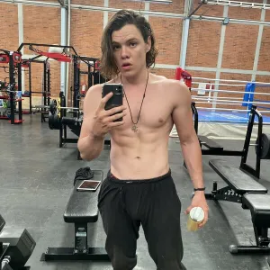 Maximiliano - Profesor de yoga - CDMX