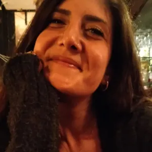 Hazal - Türkçe öğretmeni - 