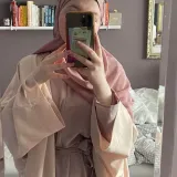 Almila - Lehrkraft für Englisch - 