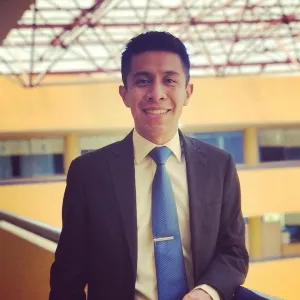 Hugo - prof de Marketing - Ciudad de México