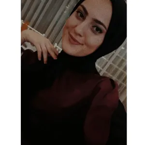 Emel - Türkçe öğretmeni - Bursa