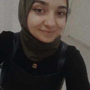 Merve - Türkçe öğretmeni - Malatya
