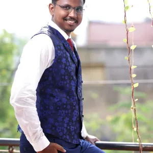 Aaron - Biology teacher - 