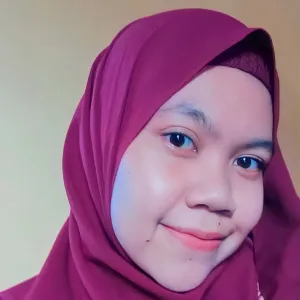 Lutfia - Guru mengaji - 
