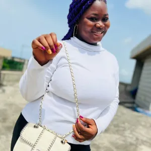 Catherine - Biology tutor - Lagos