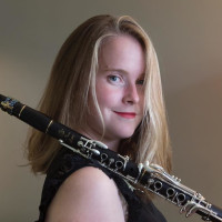 Clarinettiste diplômée de pédagogie et concertiste expérimentée, j'enseigne la clarinette pour tous les niveaux et tous les âges.
