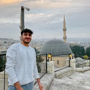 Mustafa - Biyoloji öğretmeni - Siverek