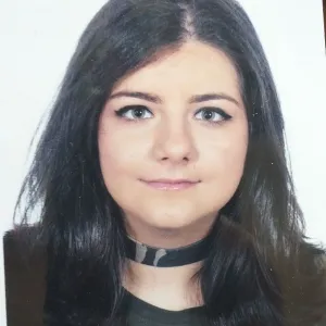Claudia - Profe de historia - Coslada