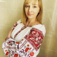 Ukrainian native speaker. Offering studying Ukrainian from very beginning, lessons are in English. I’ll be happy to help you communicate with your new Ukrainian families and friends.
