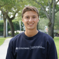 Incoming medical student at Columbia University Medical School and recent graduate in Neuroscience from the University of Miami teaching science & math in Miami or remotely