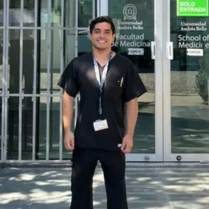 Carlos - Profe de medicina - Santiago