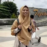 Annisa - Guru mengaji - Pekanbaru