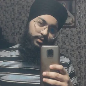 Karandeep singh - Punjabi teacher - 140124