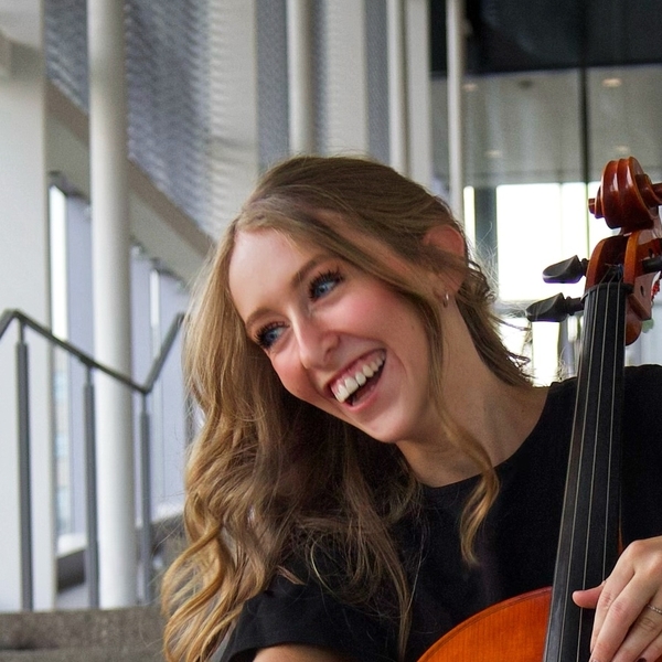 Symphonic cellist with a passion for music teaches cello and music theory lessons to beginner and intermediate students.