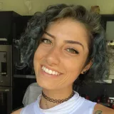 Julia - Prof de philosophie - Nice