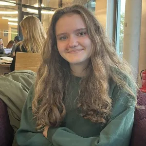 Elisa - Prof d'anglais - Croissy-sur-Seine