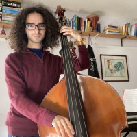 Cambridge Music Graduate, ABRSM Grade 8 Double Bass Distinction. I teach double bass and essay-writing relating to music and/or English literature. Based in London, happy to teach online.