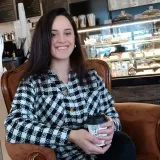 Sevda - Resim öğretmeni - Ankara