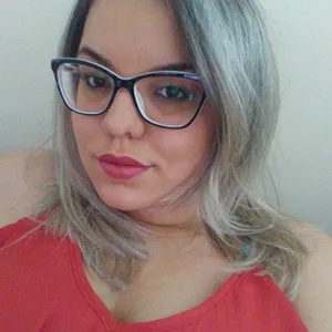 Larissa - Prof de matemática - Ituiutaba