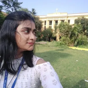 Ankita - Coğrafya öğretmeni - Kolkata