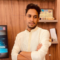 Hi students, this is Aamir \, your go to person for all things computer. Ping me if you have any doubts whatsoever and I will be there to help you out. See you