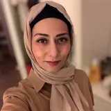 Pınar - Fransızca öğretmeni - 
