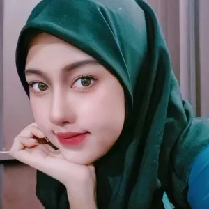 Yuna - Guru mengaji - Tanjungpinang