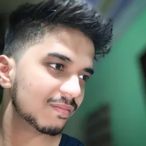 Tushar - Guitar tutor - New Delhi
