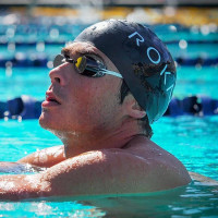Bonjour mes champions :) ex champion de natation,j'ai déjà participé au  jeux olympiques je suis actuellement moniteur pour tous les âges hâte de partager mon expérience avec vous.