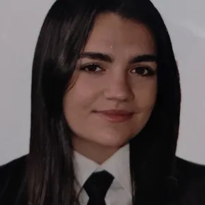 Nerea - prof de Matemáticas - Sevilla