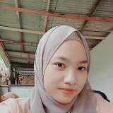 Isti - Guru mengaji - Tulungagung