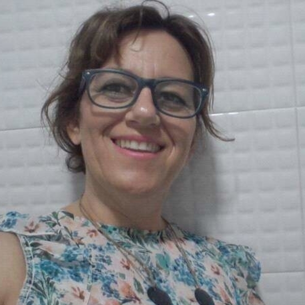 Profesora con experiencia graduada Empresariales+ Finanzas,Contabilidad- Matemáticas,  economía, estadística- SanFernando, Cádiz