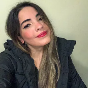 Carolina - Professor de química - 