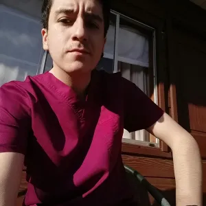 Nicolás - profesor de química - Temuco