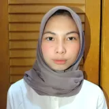 Putri - Guru menggambar - 