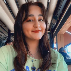 Melisa Yaren - İngilizce öğretmeni - İzmit